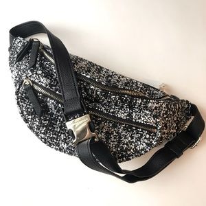 Banana Republic Fanny Pack